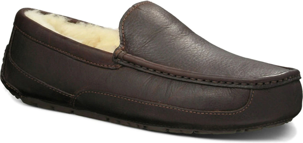 UGG Men's Ascot Leather 8 UGG Men's Ascot Leather - Image 6