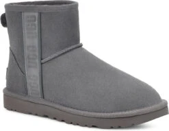 UGG Women's Classic Mini Side Logo II 10 UGG Women's Classic Mini Side Logo II -Ugg ugg womens classic mini side logo 2 lighthouse 1134962 lgh 75351.1662579291